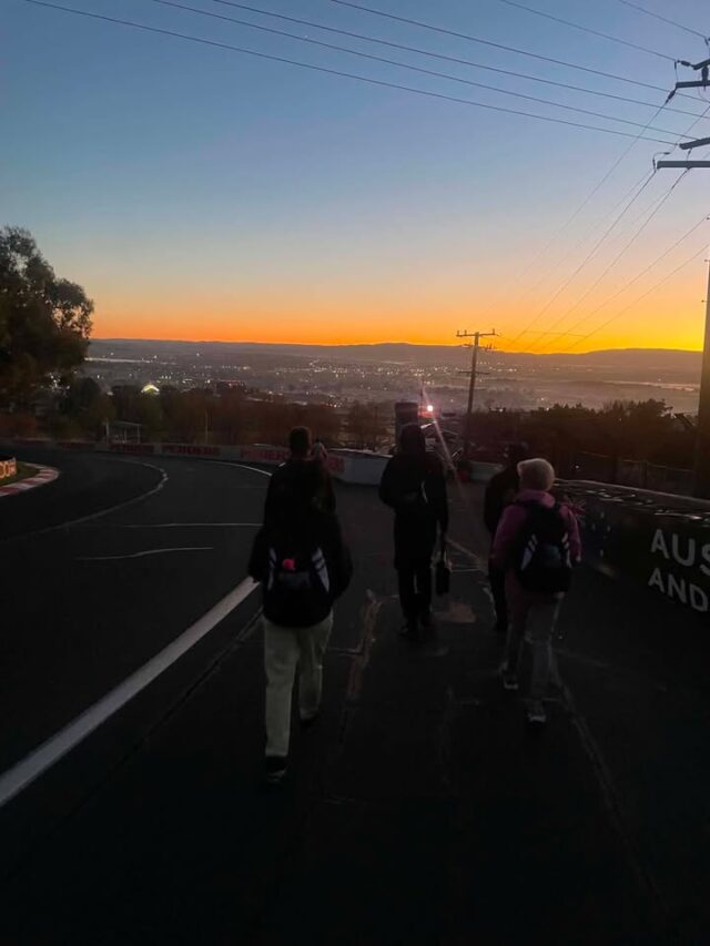 We were able to leave the house a tad later this morning for the walk down the track to the pit. Thanks Toby for capturing these awesome shots❤️🏁
